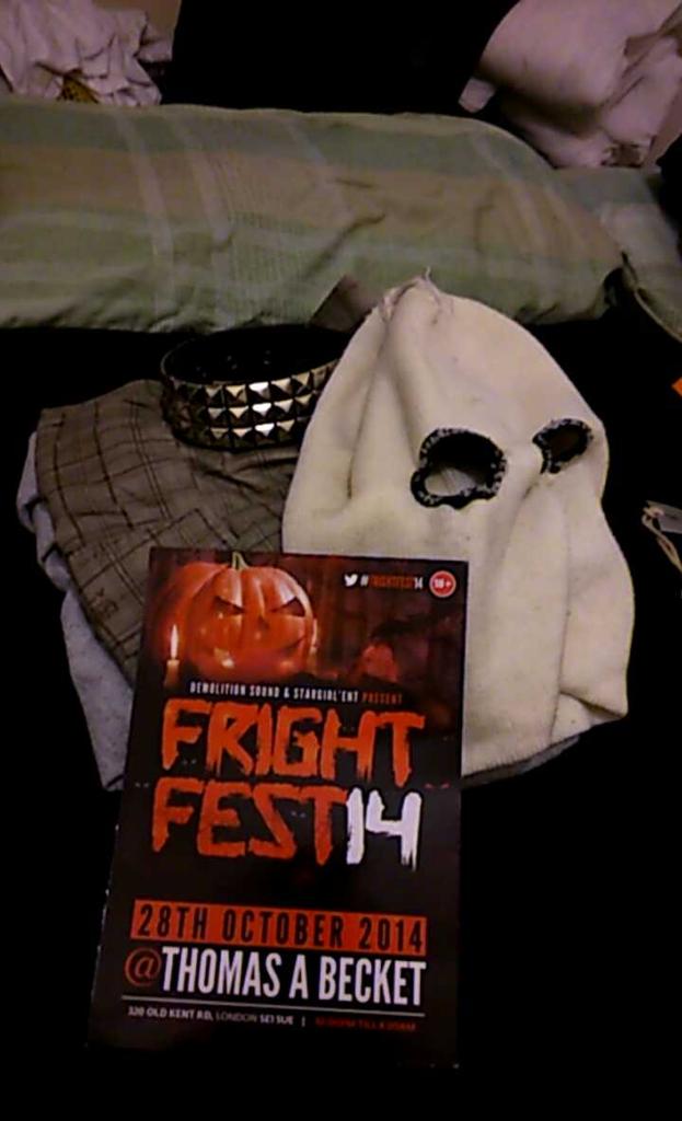IGet_Reckless's tweet photo. Who remembers #Frightfest14?
…
Masked up 
…
When @dj_grievious @Zeke_DS  @DjFlux17 &amp; @DemolitionSoun shelled off. http://t.co/3ymIvKwJJ3