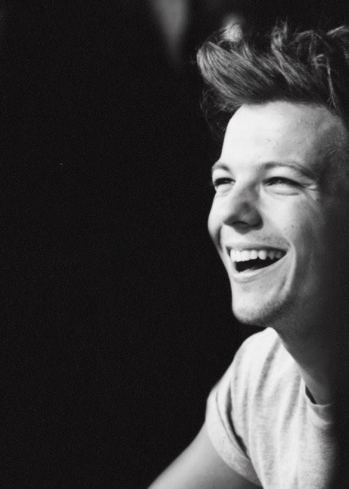 Happy Birthday, ! You are officially 23 in Japan :)))) I hope you have a great day   