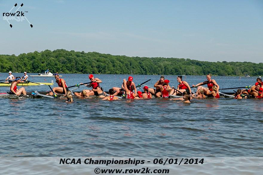 row2k's tweet image. Tuesday's image for Top Photos of 2014: @OhioState_WROW Celebration
row2k.com/7aYlJFNov