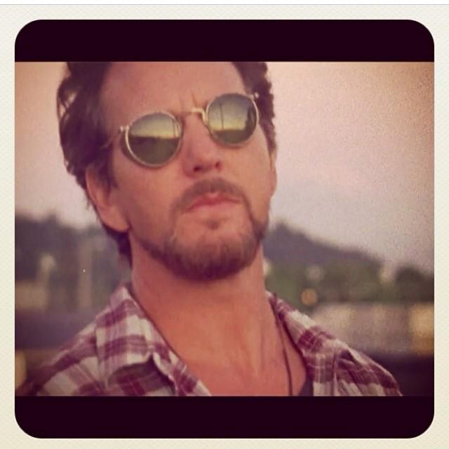 Happy Birthday Eddie Vedder!!!!!!! 
