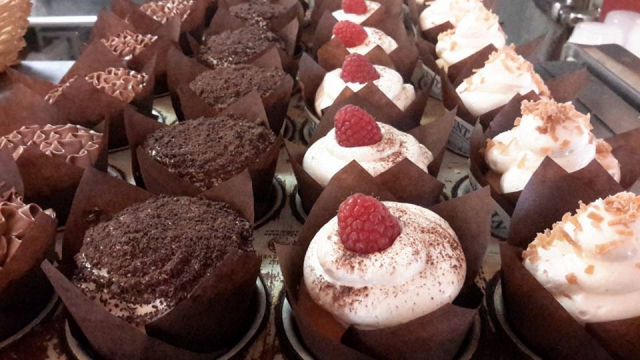 GlenMtnBakery's tweet photo. Santa called. He wants these instead. http://t.co/BOByEiOHzl