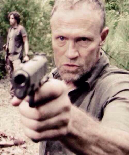 TWD_Fanzone's tweet photo. Am I the only one that misses Merle?😔 #TWD #TWDFamily #TheWalkingDead http://t.co/5ngDptFN9P