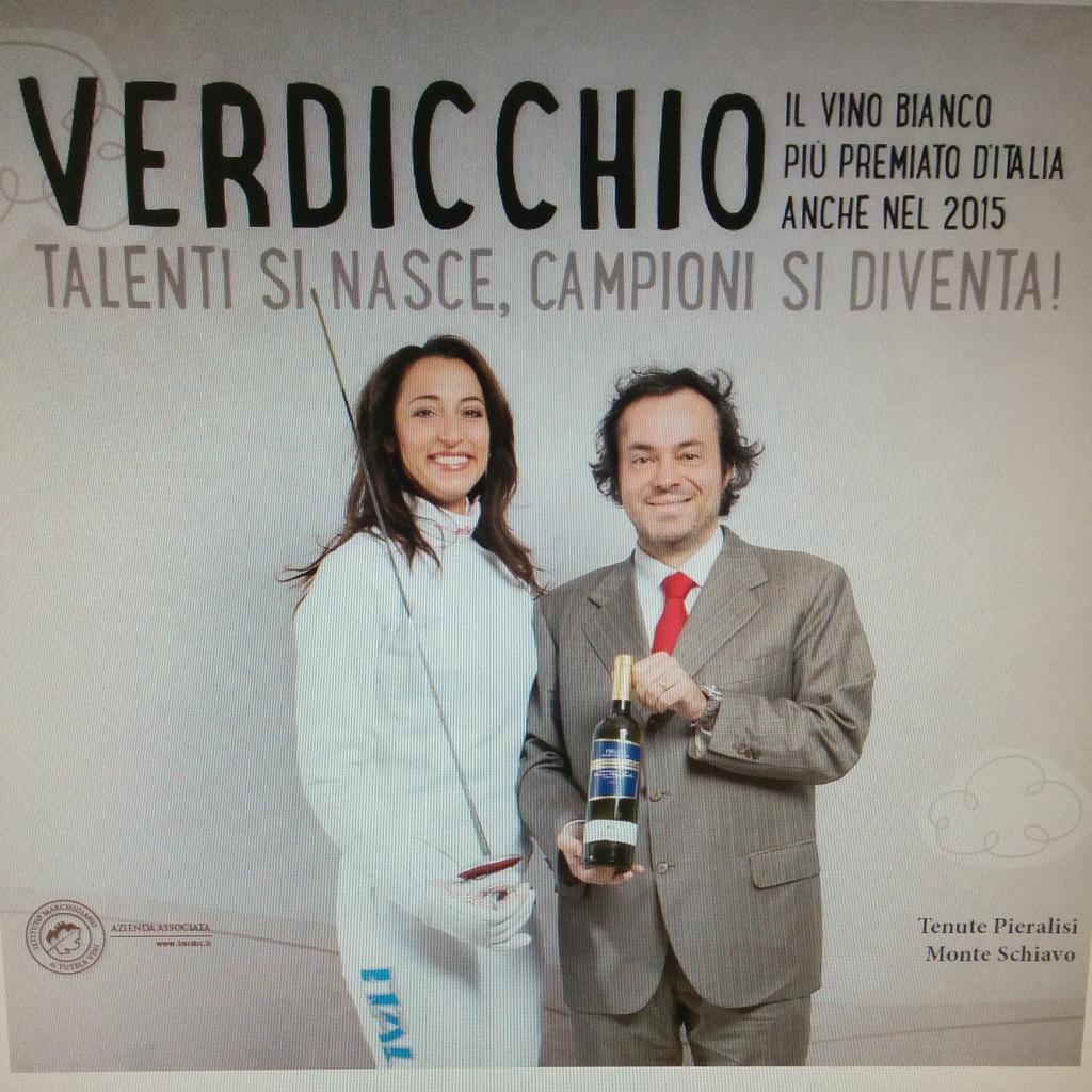 pieralisiandrea's tweet photo. #monteschiavo @imtdoc @ElisaLovesJesi W IL #VERDICCHIO http://t.co/OACAjgMs4a
