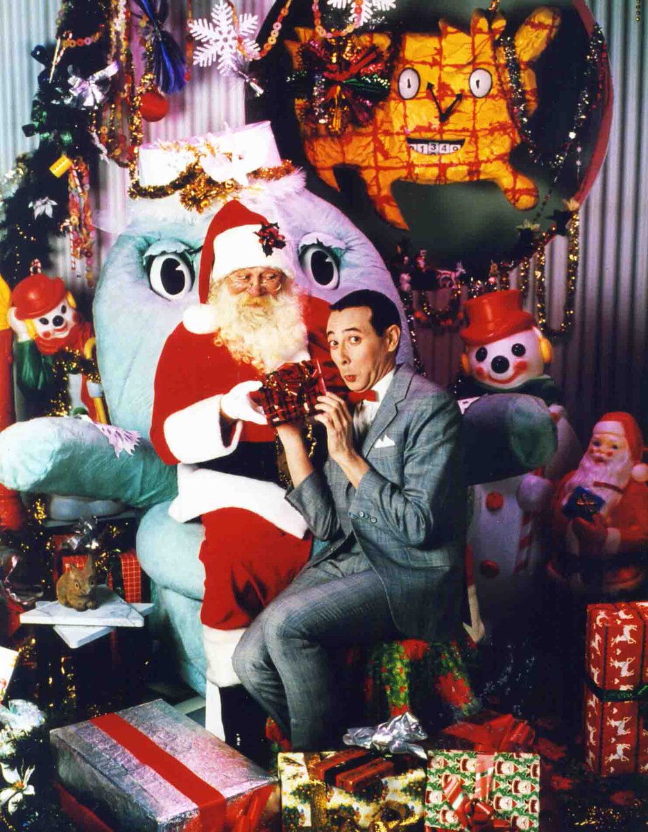 PEE-WEE'S PLAYHOUSE CHRISTMAS SPECIAL streaming on Netflix! WATCH IT ANYTIME YOU WANT!!! peewee.com/2014/12/23/pee…