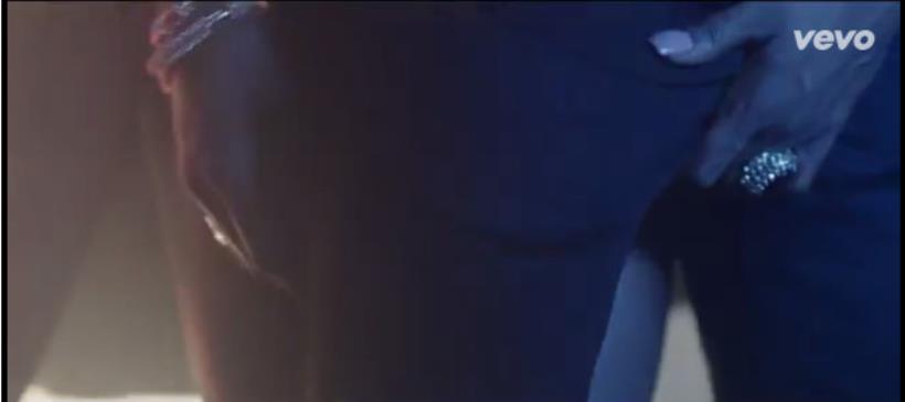 Afromixdj's tweet photo. SEYI SHAY GOING 'CRAZY' WITH WIZKID (VIDEO)
go to #AFROMIXDJ #DJ http://t.co/xiSjrEQay0