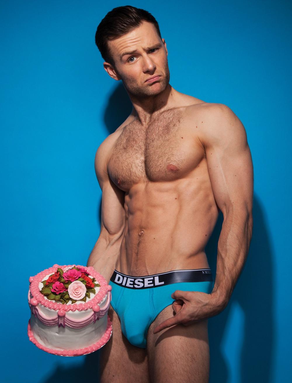 23/12 Happy Birthday! Harry Judd       