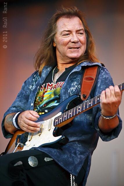 Happy birthday to Iron Maiden guitarist Dave Murray! 