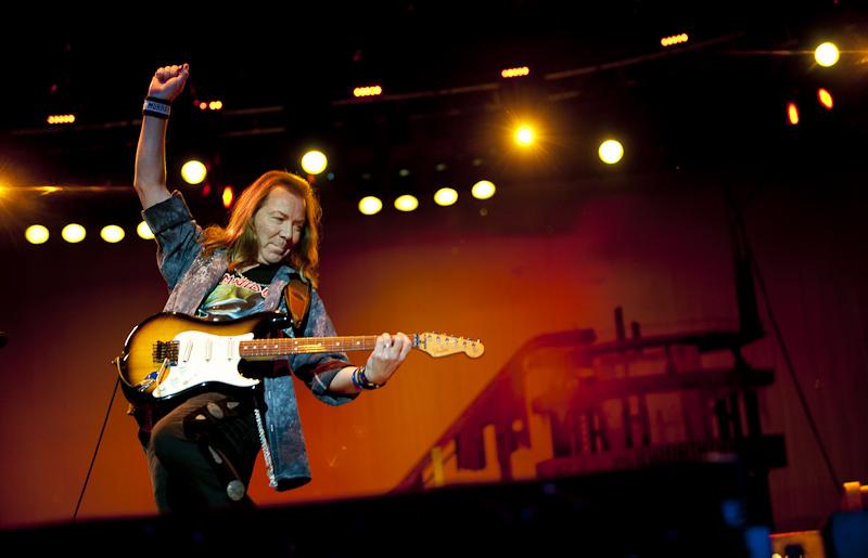 Happy birthday Dave Murray!! 