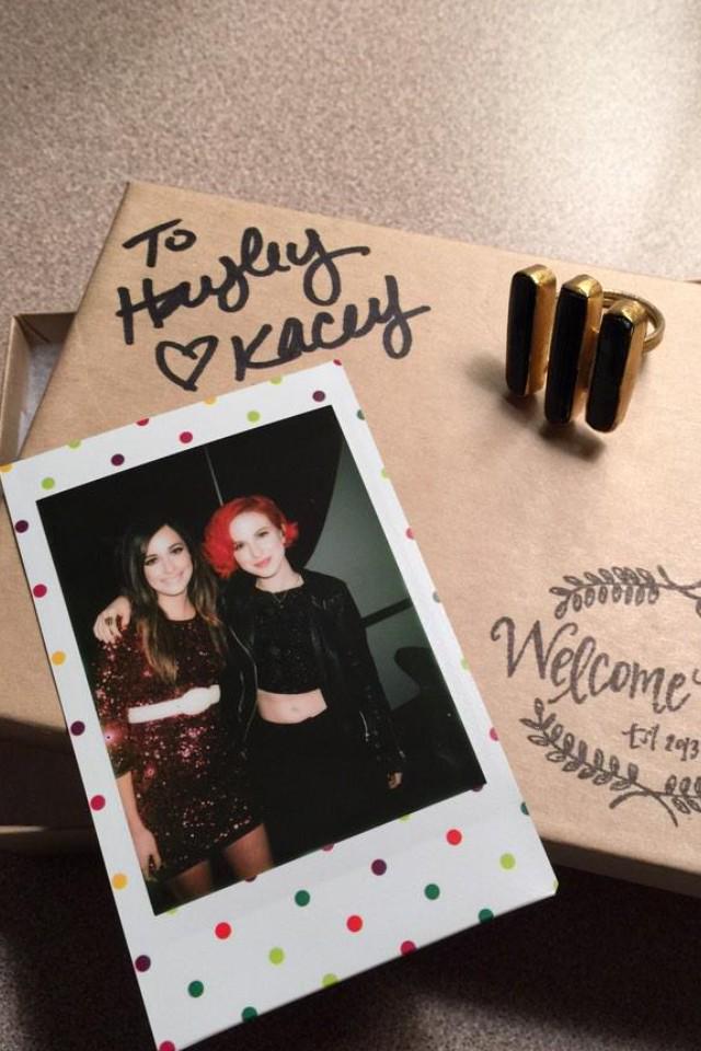headbangingtrio's tweet photo. ✨👼 @yelyahwilliams #paramore http://t.co/0kNB7WwwCa