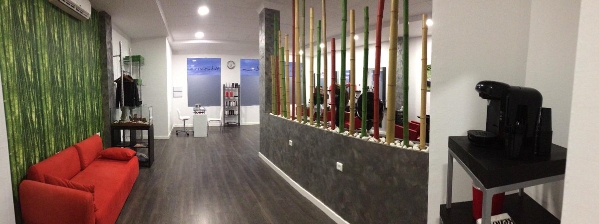 lolaesteticaype's tweet photo. Hola!!! Ya hemos abierto nuestro centro de Estética y Peluquería en @Llerena_Ayto .Os esperamos,Felices Fiestas!! http://t.co/tWwFwkc2dl
