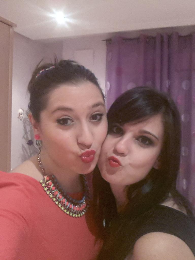 mariangemp's tweet photo. Porque me rodeo de lo bueno, de LORENAS.. gracias por estar ahi. @lorenanr90 @lorenacarrilera http://t.co/ITwAdru7vq