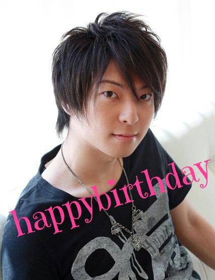𝓡ein れいん En Twitter 柿原徹也生誕祭14 お誕生日おめでとうございます 自分にとって柿原徹也さんは 憧れであり 尊敬する声優さんです ツイキャスで素人ながら 声真似させて頂いております 柿原徹也さんにとって 素敵な１年になりますように Http T Co