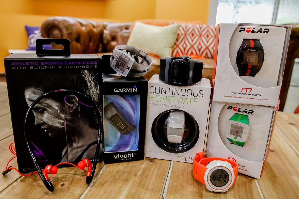 VitaminShoppe's tweet photo. RT if you would love to receive one of these fitness electronics as a gift this holiday season. http://t.co/utEly2bCfd