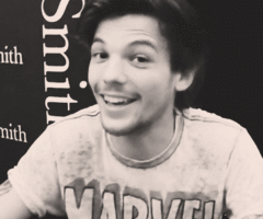 TwrkLoueh's tweet photo. A demain #TomlinsOff #OffAurélie http://t.co/TBwzmEgeQA