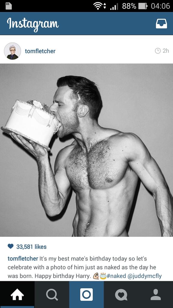 Harry Judd pls. Oh em. Happy birthday. Merry Christmas nga talaga. 