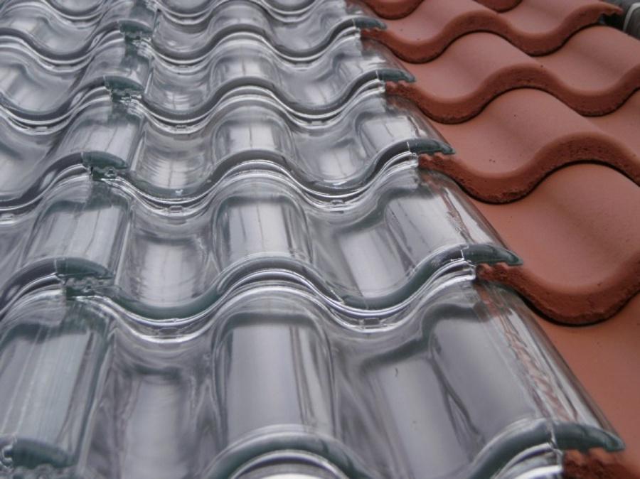 aggregatte's tweet photo. Tejas solares de vidrio para generar energía solar térmica http://t.co/2pz91ajQQO vía @EcoInventos http://t.co/udtgwMcrXW