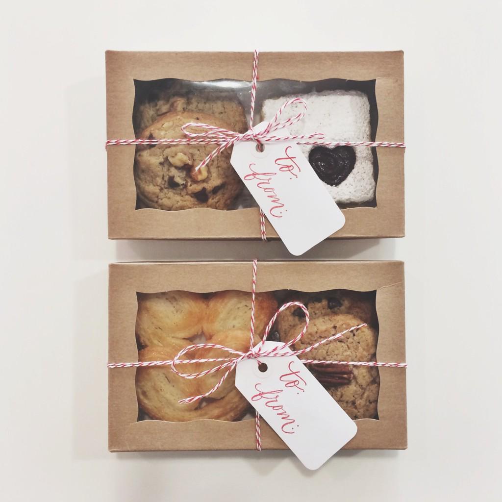 MerelySweets's tweet photo. Didn't have time to bake for family and friends? Don't worry we've got you covered! Ask about holiday packaging! http://t.co/R0KIfF9QoL
