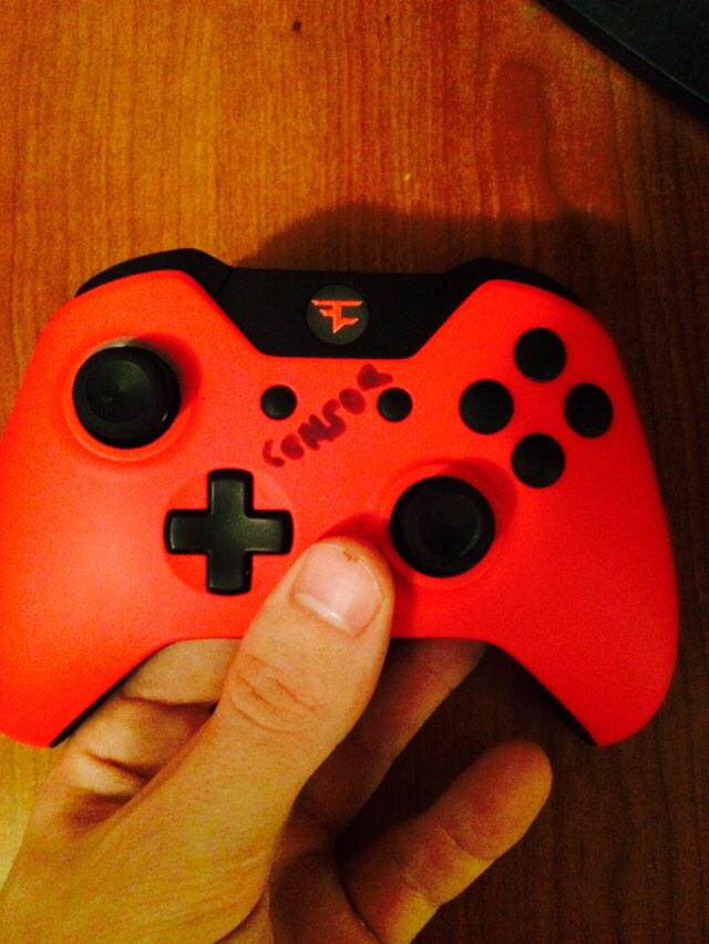 Giving away the Scuf I won Columbus with! RT to ENTER! (Choosing winner New Years Eve)