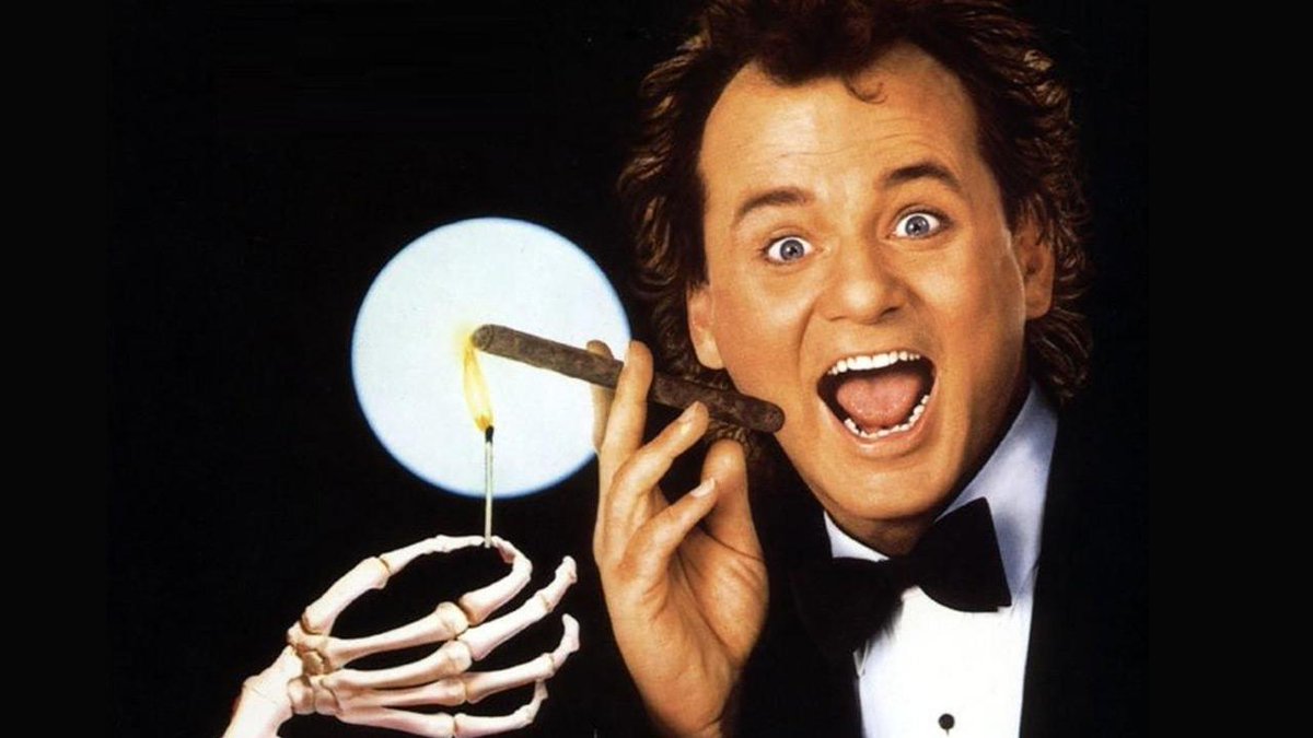 hindsightvh1's tweet image. Christmas is almost upon us, have you had your recommended dose of Bill Murray in Scrooged yet this year?