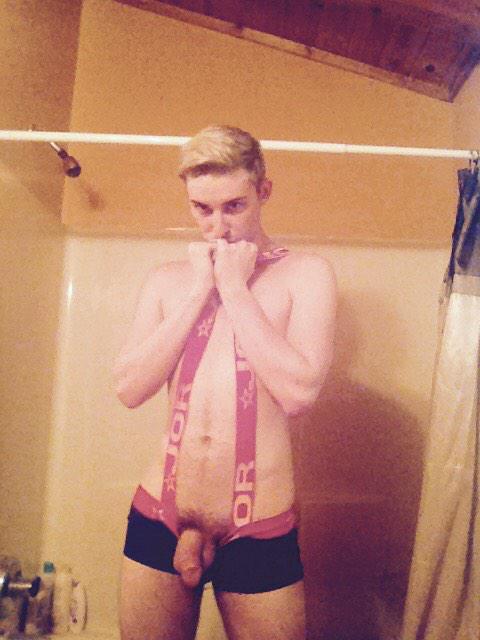 Cameronwelch9's tweet photo. Just playing with my camera!;) #nakedselfie #dick #cock #wannabepornstar http://t.co/lbWU6pvpp4