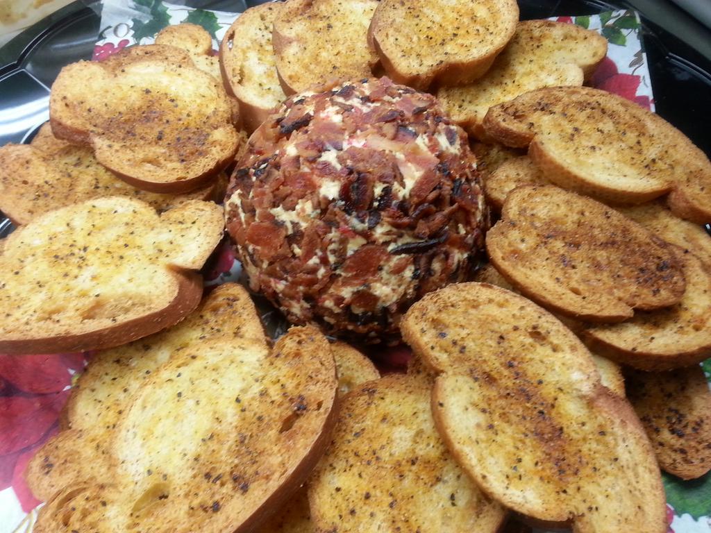 MasterBacon911's tweet photo. Smoked Gouda Cheeseball Crusted w/ @BlackLabelBacon w/ Bacon Flavored Crustinis! #foodporn #BaconBoss #masterbacon http://t.co/KH9PGcOGqN