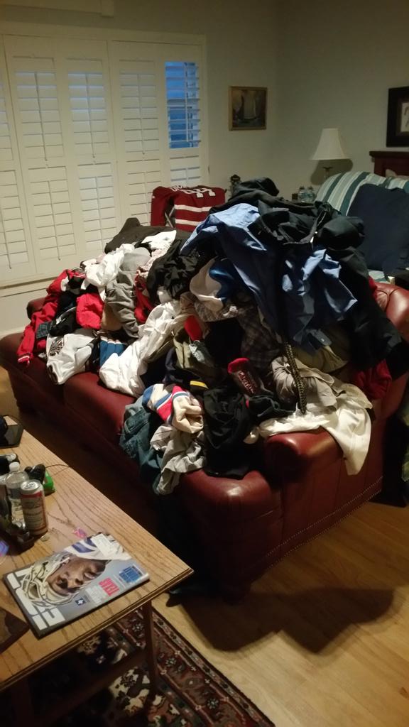 KWAMEALLSTAR's tweet photo. Damn bruh these maids cleaned my shit spotless. Kwame brown #NBABallot http://t.co/BbEWLSECrO