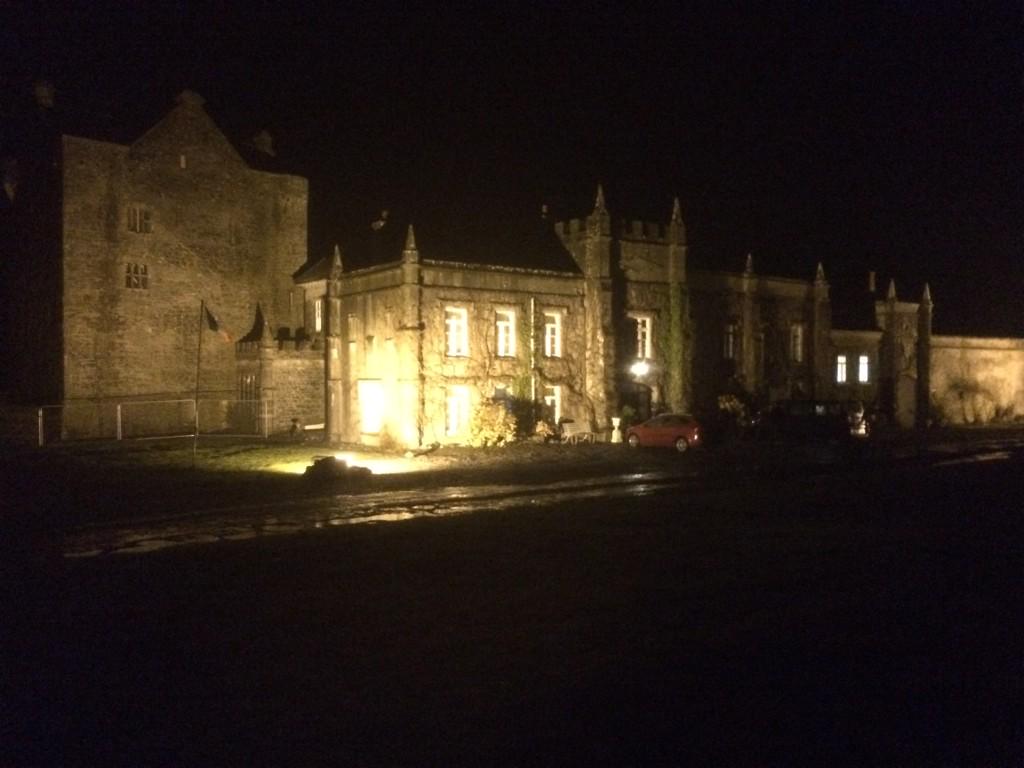 cmrstevens's tweet photo. Night lights #springfieldcastle http://t.co/i5uYTL3AqK