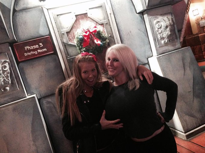 Lol @RachelSingerMFC getting frisky before we play laser tag. http://t.co/SWTETYezyo<a class="tags" target="_blank" title="On Twitter" href="/?out=eyJ0eXAiOiJKV1QiLCJhbGciOiJIUzUxMiJ9.eyJpYXQiOjE3MjIxMDEyMzcsImlzcyI6InR3cG9ybnN0YXJzLmNvbSIsIm5iZiI6MTcyMjEwMTIzNywiZXhwIjoxNzUzNjM3MjM3LCJyZWRpcmVjdF91cmwiOiJodHRwczovL3R3aXR0ZXIuY29tL1JhY2hlbFNpbmdlck1GQyJ9.mSZZyWVMCE1WlIMwJiXUwH51s7fgcAPWH7yUlZ7KU9meDnrCLZnoi5YeVI-T-jHWY-Sb7l1jcMKfDqjlnqqKPg">@RachelSingerMFC</a><a href="/tag/manyvids"class="tags"><span>#manyvids</span></a><a href="/tag/mvsales"class="tags"><span>#mvsales</span></a>