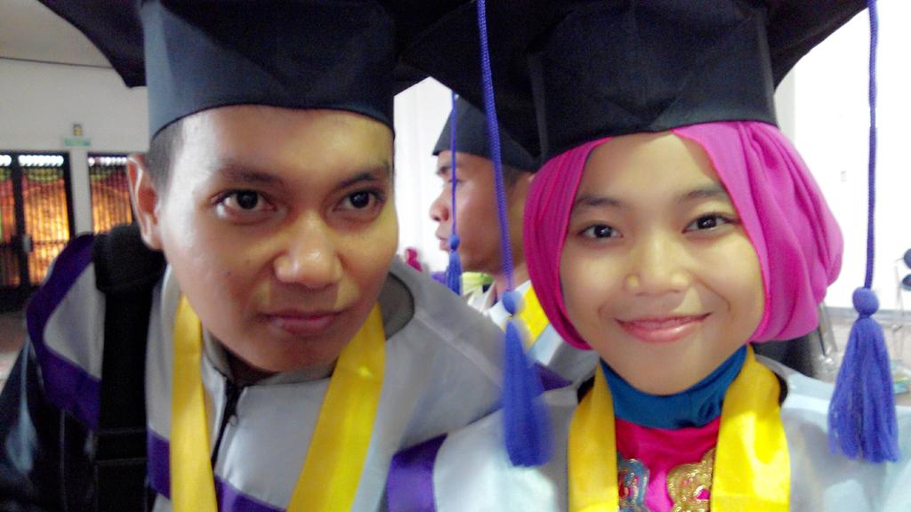 desiselani tweet picture