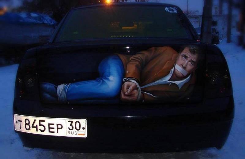 chapperz_91's tweet photo. @JeremyClarkson  found this on facebook can help but think it's you ;) can't wait for the new @TopGearOnline special http://t.co/Cr77HHGm0X