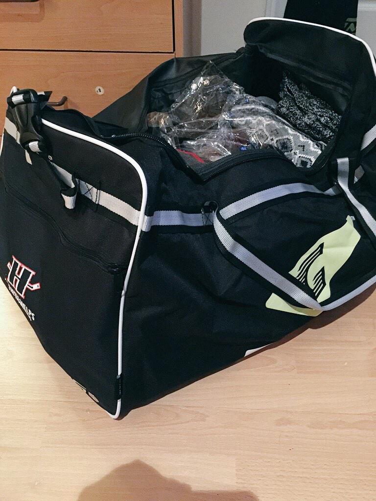 dhamm_12's tweet image. putting this beauty to use. @GRAFCanada @HockeyHelps #Minication #familytime #NiagaraFalls #ChristmasTradition