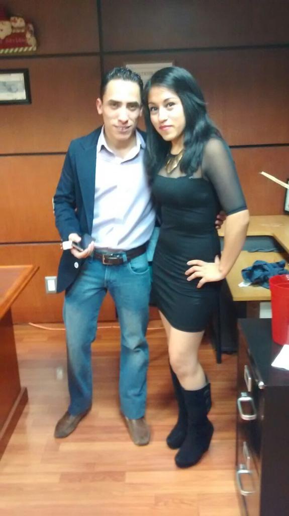 PequeJec's tweet photo. #conmijefe !! http://t.co/N1XZbVr5KG