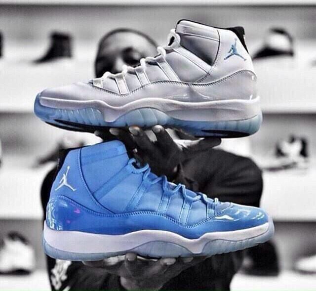 TheBestOfKicks's tweet photo. Legend Blues and Pantones! 🙌 http://t.co/MqHqE4tF7Y