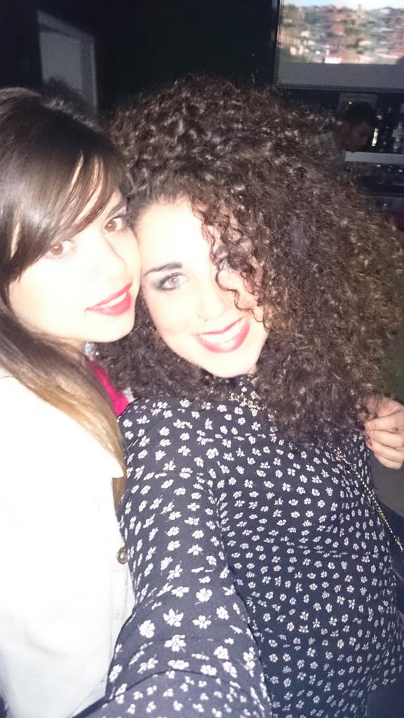 Rocio_pa25's tweet photo. Con @miri426 mi niña preciosa 😘😘😘😘 http://t.co/xQPJmj3dnD