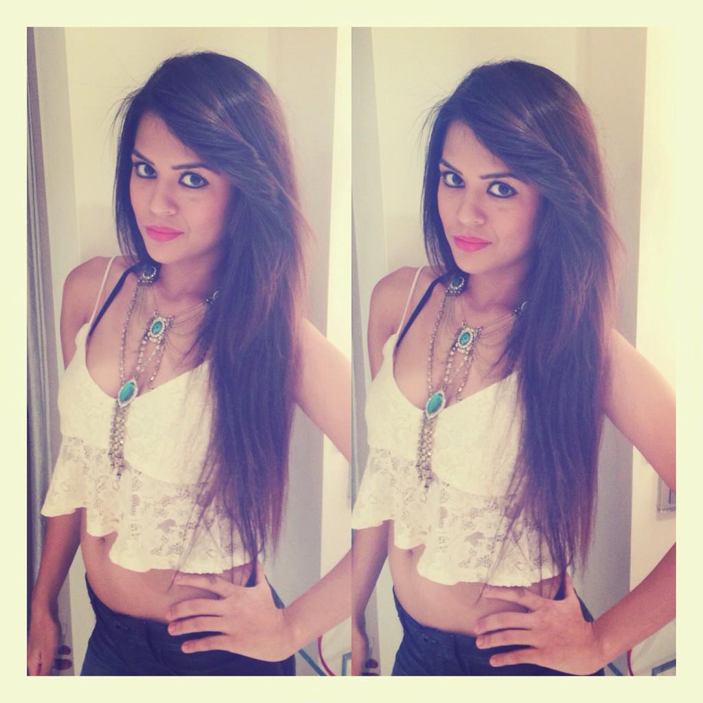 15 Of The Most Super Sexy Photos Of Sana Saeed Aka Anjali From Kuch Kuch Hota Hai 10 15 Of The Most Super Sexy Photos Of Sana Saeed Aka Anjali From Kuch Kuch Hota Hai - RVCJ Media