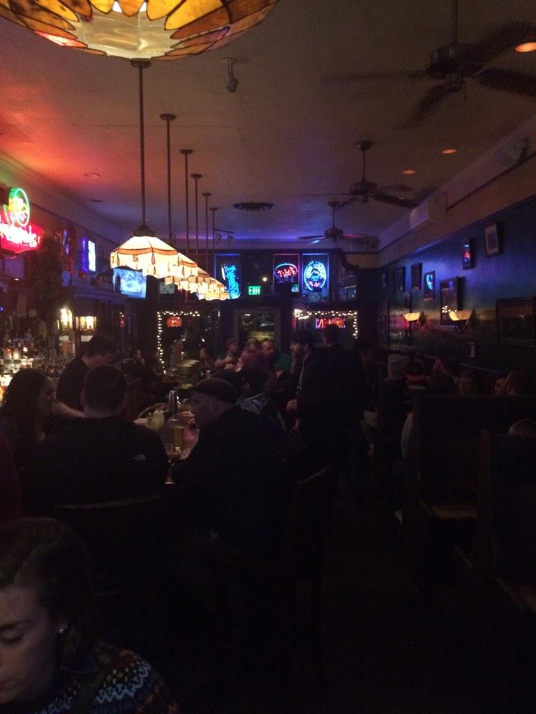 maxstavern's tweet photo. 'Twas the night before Christmas http://t.co/jdMAaBjDzm