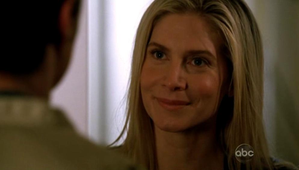 TvSerieAddicted's tweet image. Her smile 😍  #JulietBurke #MissingLost 😭