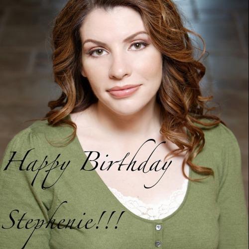 Happy birthday to the wonderful Stephenie Meyer!!! Forever...  