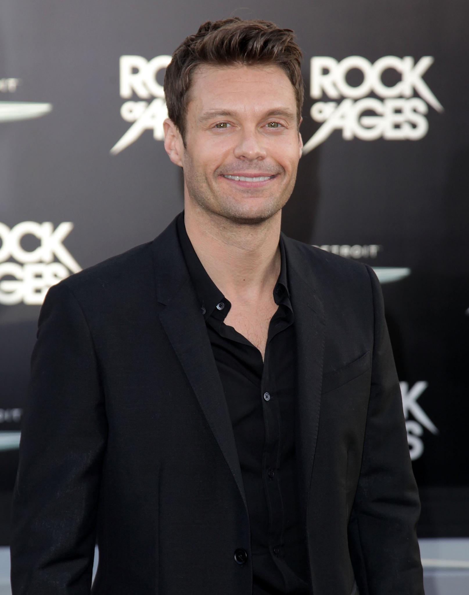 Happy Birthday to Ryan Seacrest, who turns 40 today! 
