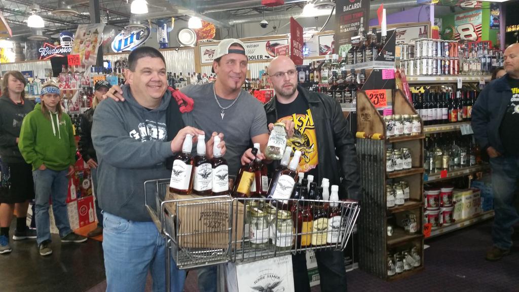 strictlymusic's tweet photo. @pachyrhizodus: #JesseJamesbourbon #SLOONSHINE #Dallas 12/30 party paying Homage to #Jackyl &amp; #Whiskey! @jackyljesse http://t.co/Lbblkz5kHs