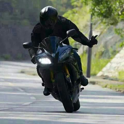 M25484 tweet picture