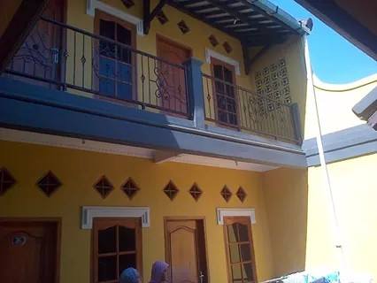 inayinggrawati's tweet photo. @IndekostJTN DIjual KOst2an yang sedang berjalan di kota Garut ! SHM. Rp. 600jt nego. Hub : 085322174144 http://t.co/Hil6QNudwx