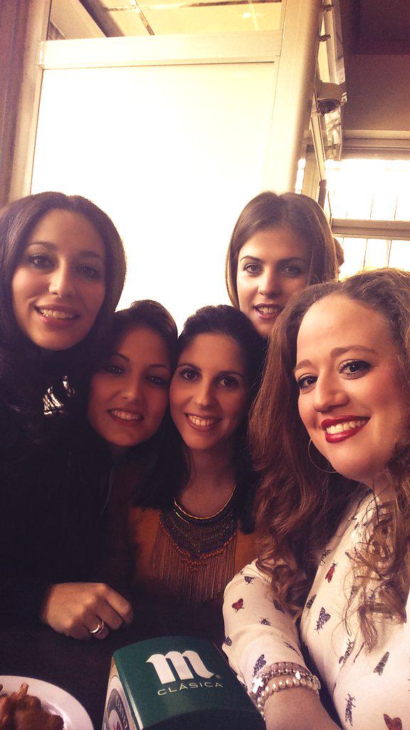 Lidia90_morales tweet picture