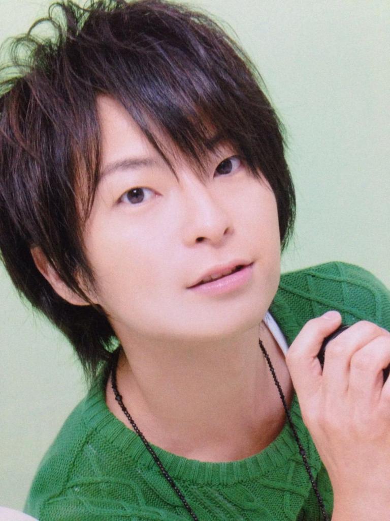 素晴らしい成長。 幼い頃からつり目だったんだね。うちつり目タイプ