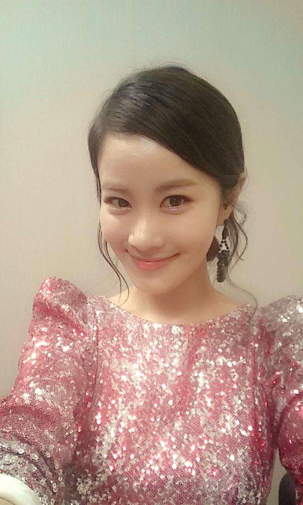김지민 tweet media