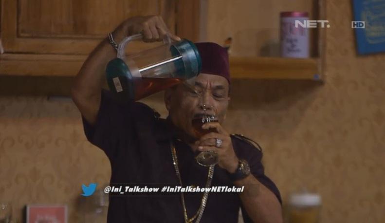 mdtvindonesia's tweet photo. Pak RT kelakuannya haha @Ini_Talkshow #IniTalkshowNETlokal http://t.co/aNnLXaijp9