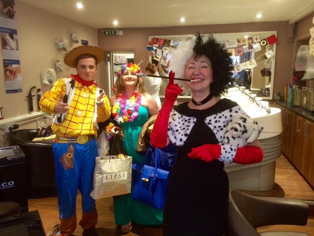 saloncalledfish's tweet image. All the magic of Disney this Christmas Eve @saloncalledfish