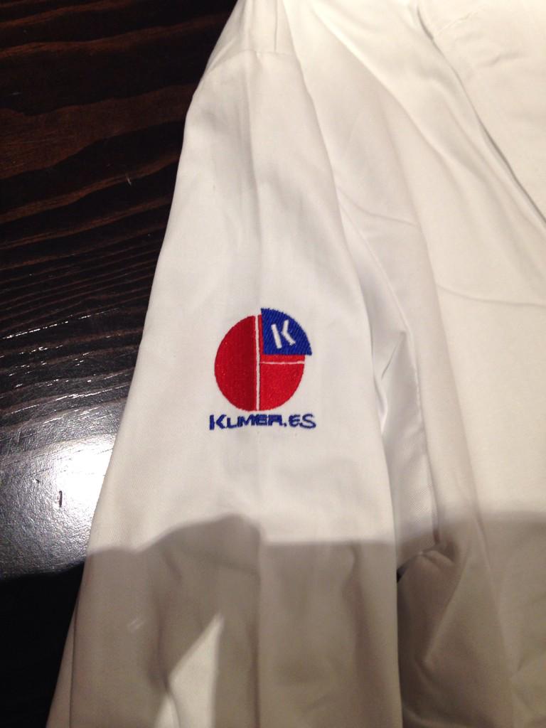 Vegabaena's tweet photo. Estrenado chaquetilla por Navidad @carnedelafinca @klimeres @Grupotoque http://t.co/A0fRIiZAHd