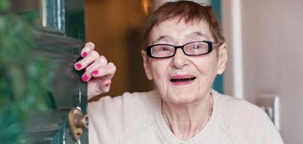 Help an older person this winter by calling in or visiting more often. Read more tips: ageuk.org.uk/get-involved/s…