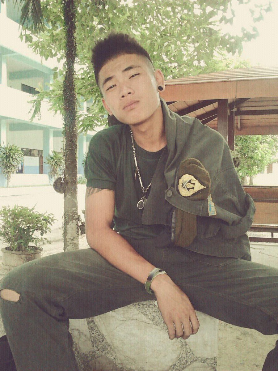 iamrotcs's tweet photo. http://t.co/aI8udjD4L8